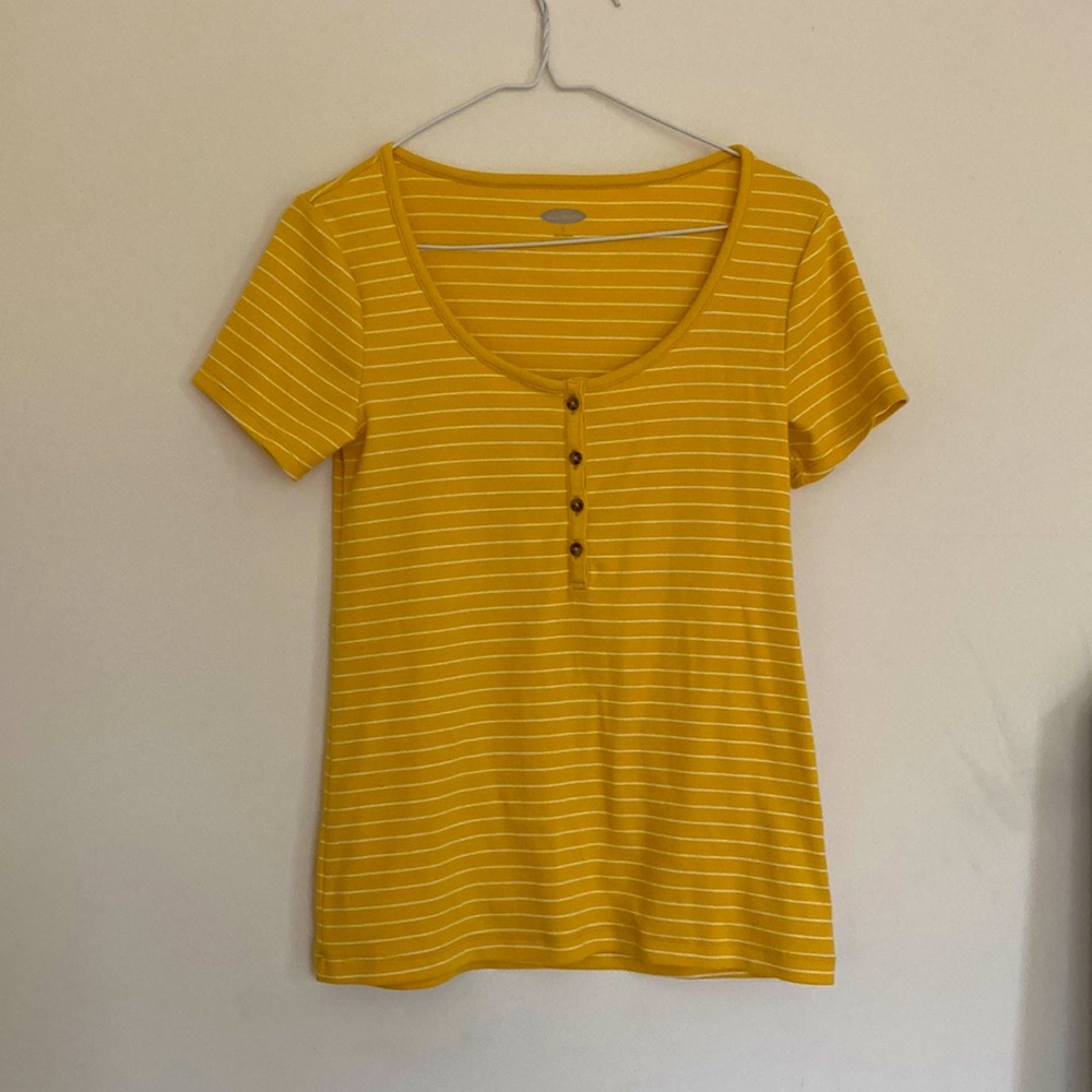 Golden Yellow Old Navy Scoop Neck Henley short sleeve S